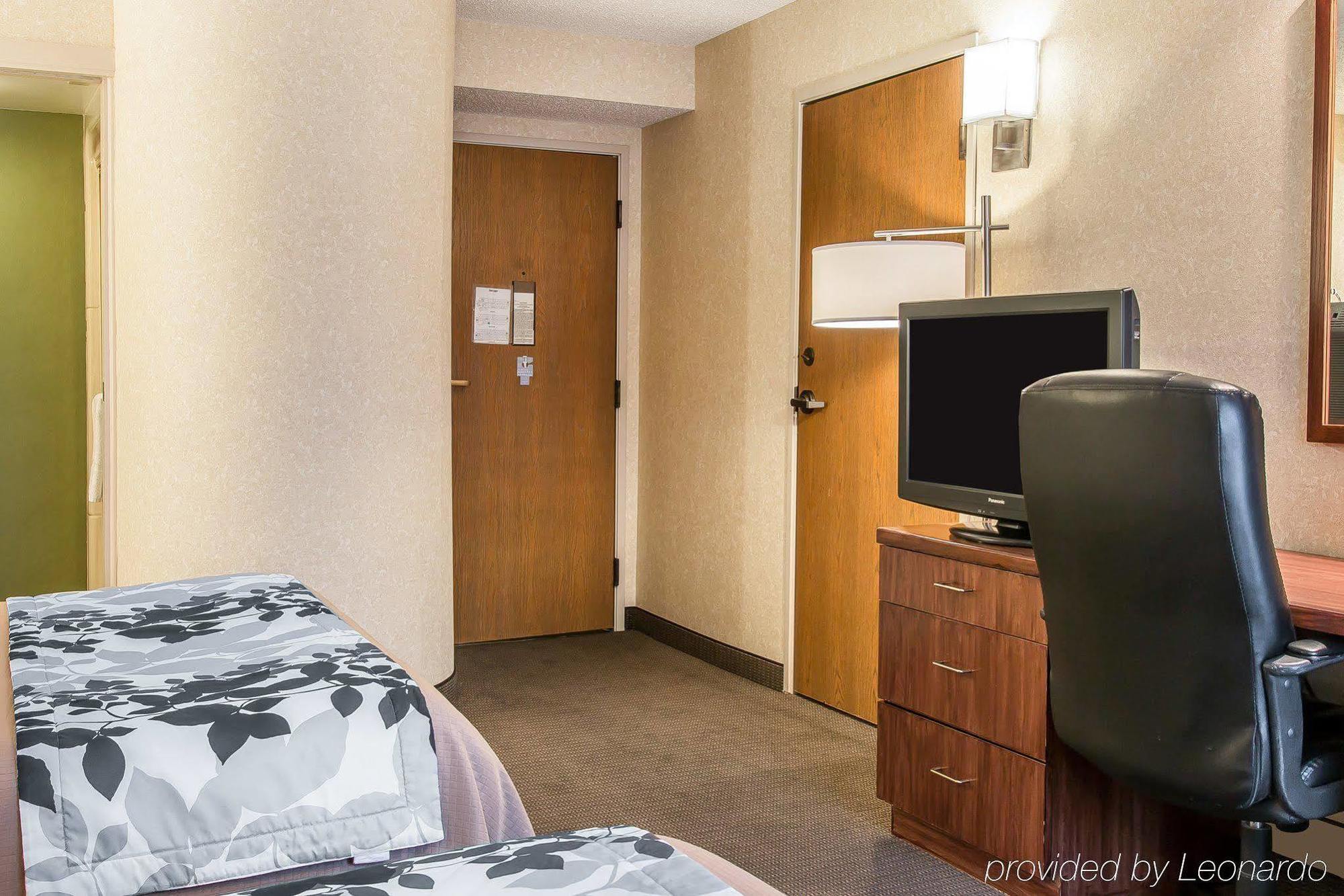 Hotel Baymont By Wyndham Flat Rock Zewnętrze zdjęcie